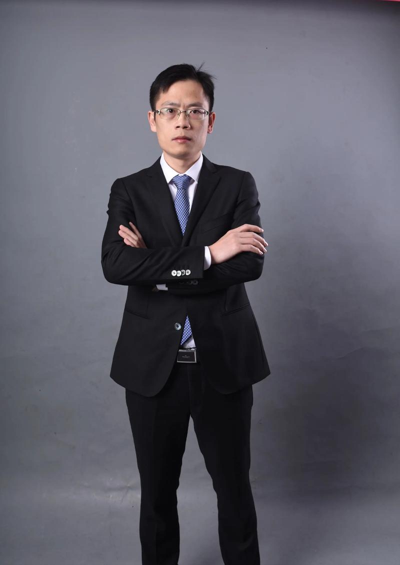 顾行舟 创意策略总监